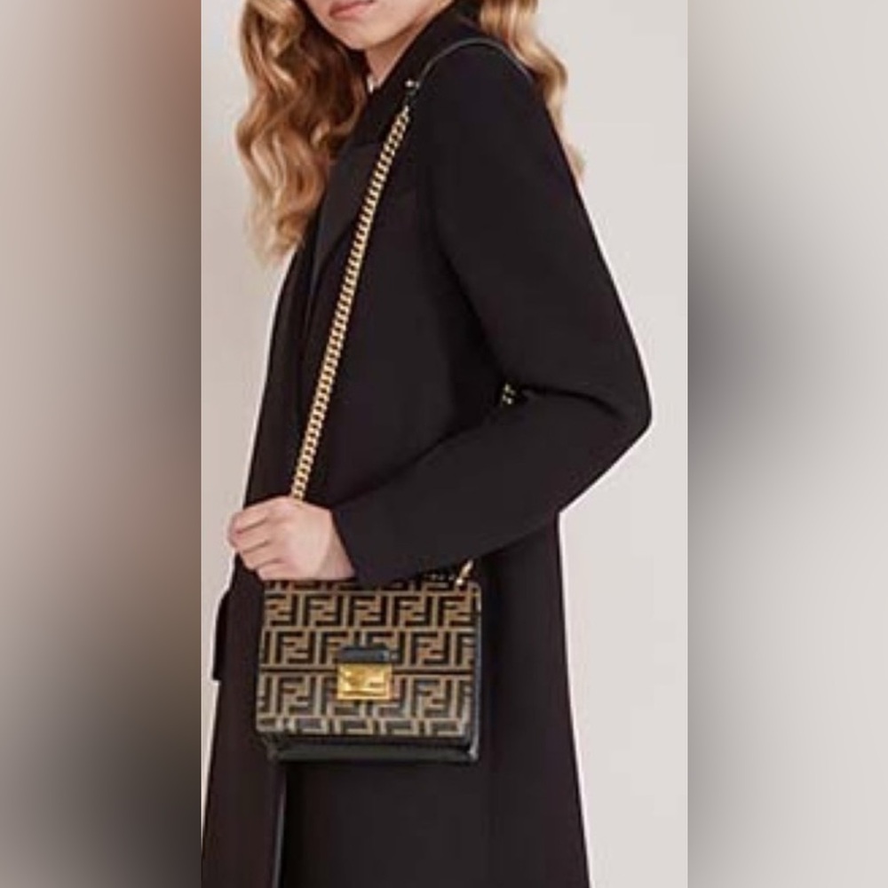 Fendi Kan U Shoulder Bag Zucca Embossed✨ - Picture 2 of 16